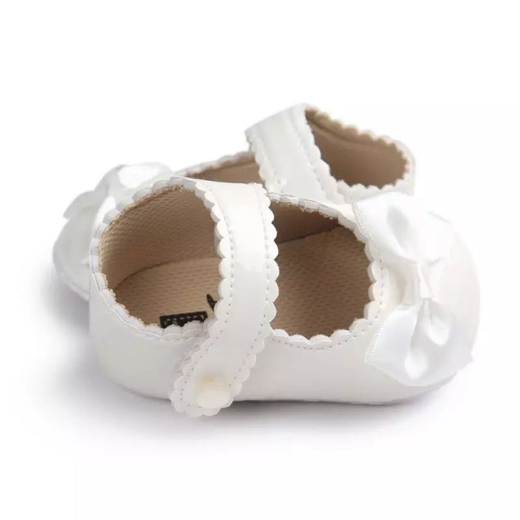 Bow Patent Baby Shoe