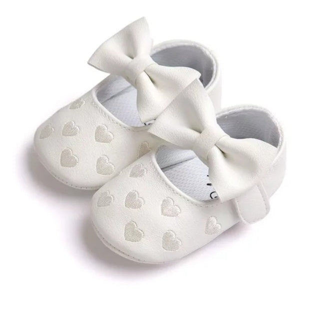 White Bow Baby Shoe 12 Months